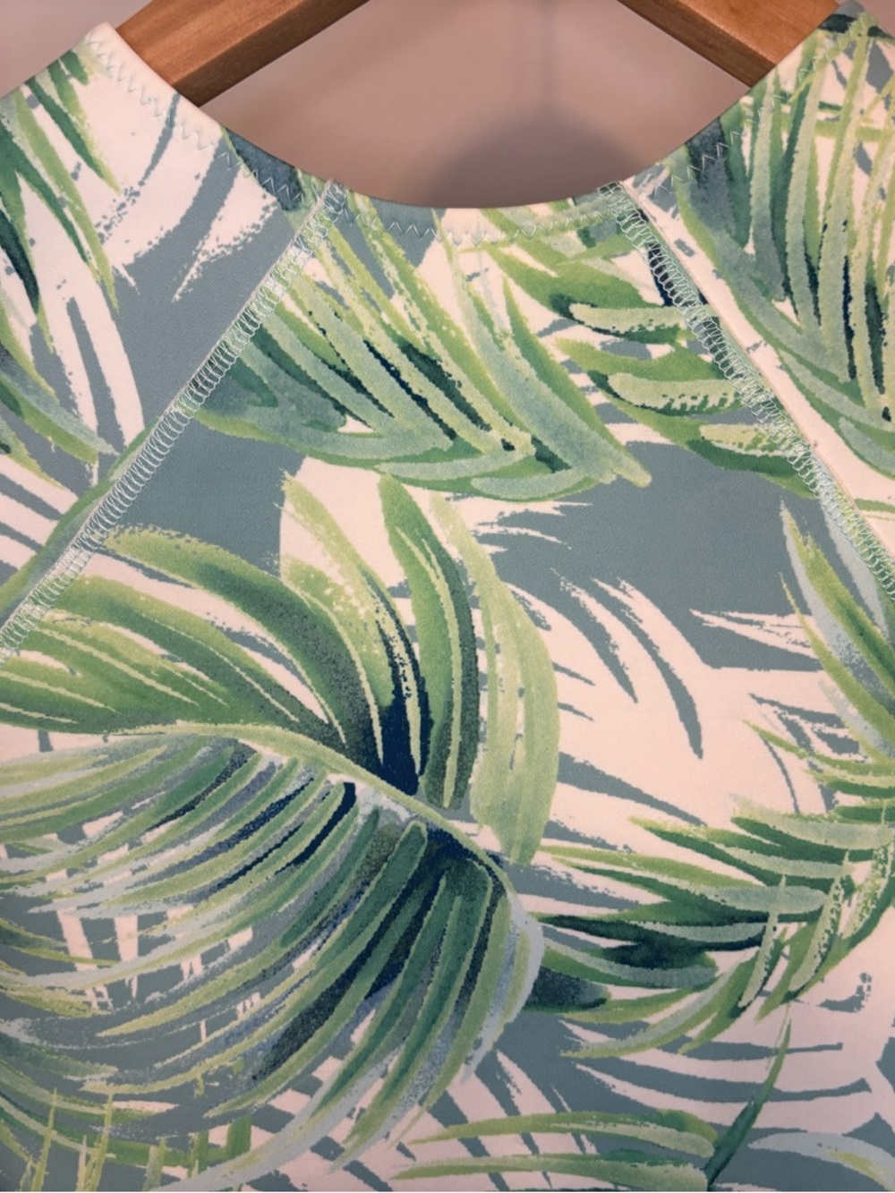 🌺Carve Designs One-Piece Rash Guard Swimsuit - White Palm🌴 - Picture 14 of 16